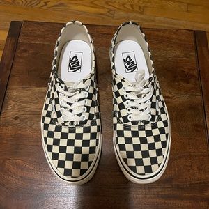 Vans 10.5 M Low Mileage